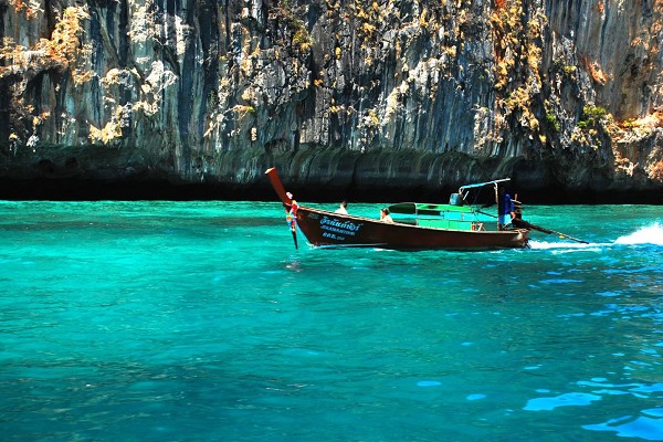 三亞游艇短程出海度假前的準(zhǔn)備