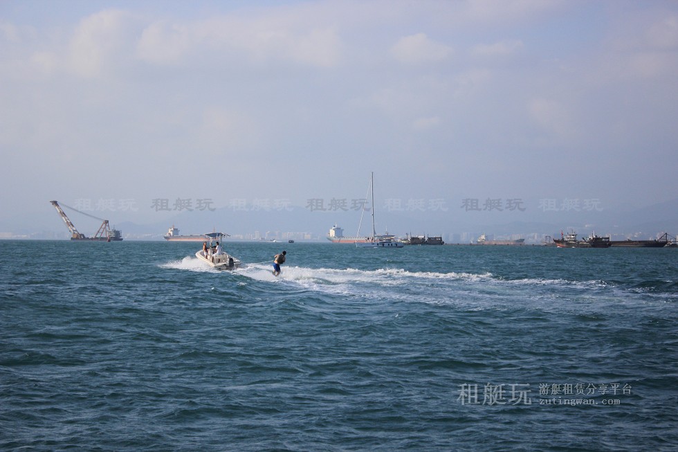 做資深三亞旅游達人，游艇旅游更時尚！