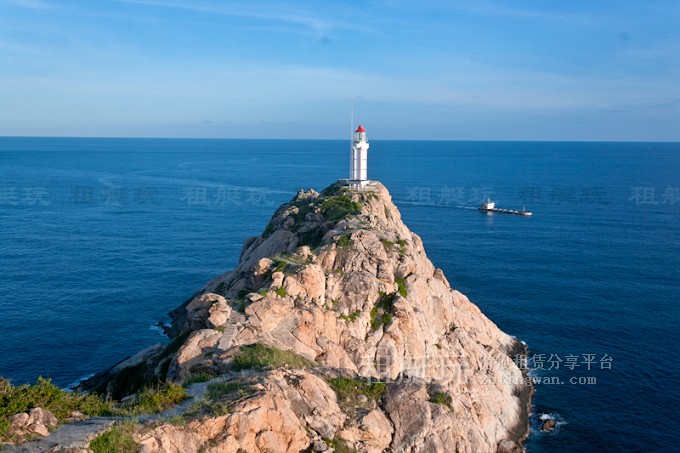 三亞海釣目的地推薦，租艘釣魚艇去海釣吧！